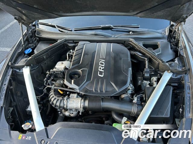 Kia Stinger 2018 — ფოტო 8/20