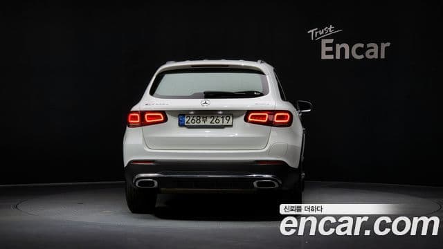 Mercedes-Benz GLC-Class 2022 — ფოტო 7/20