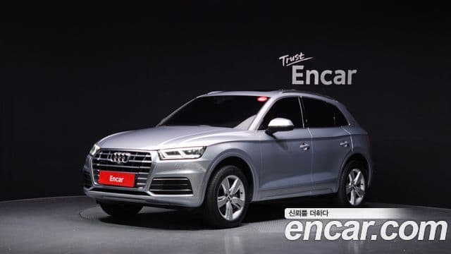 Audi Q5 2020 — ფოტო 4/20
