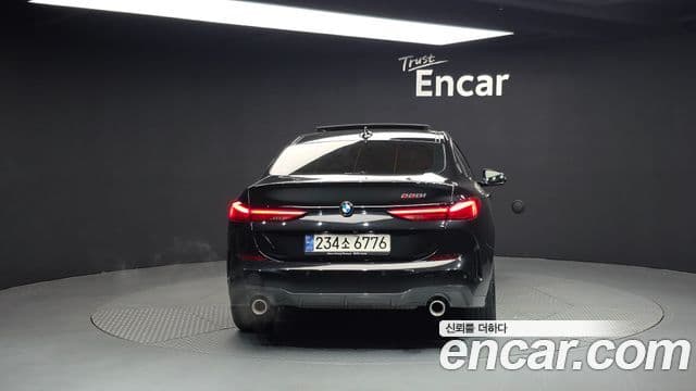 BMW 2 Series Gran Coupe 2023 — Photo 14/20