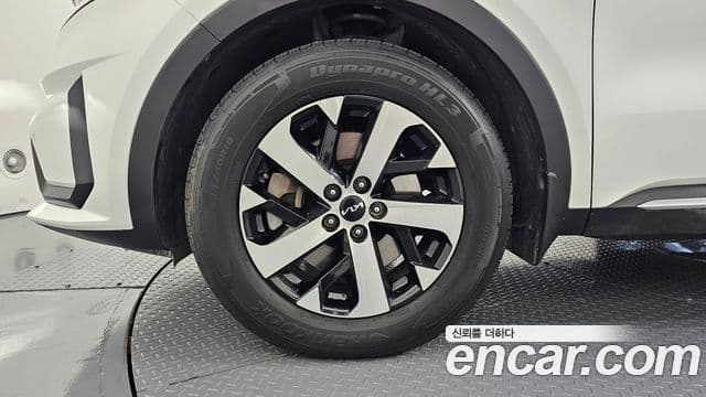 Kia Sorento 2022 — ფოტო 5/20