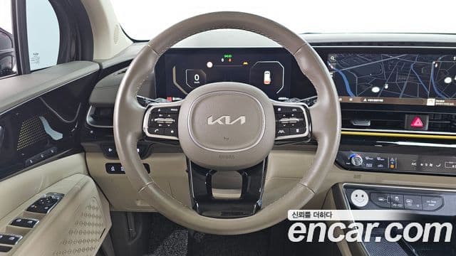 Kia Carnival 2023 — Şəkil 13/20