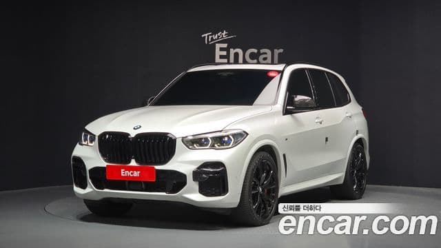BMW X5 2022 — Фото 1/20