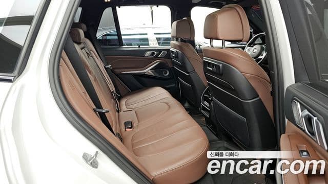 BMW X5 2022 — Фото 12/20