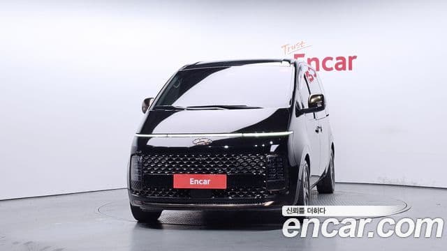 Hyundai Staria 2022 — Şəkil 3/20