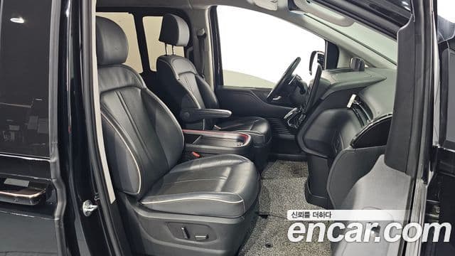Hyundai Staria 2022 — Şəkil 12/20