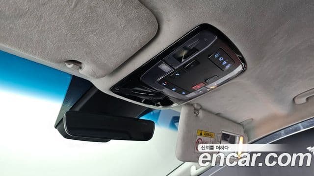 Hyundai Staria 2022 — Şəkil 17/20