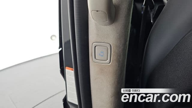 Hyundai Staria 2022 — Şəkil 18/20