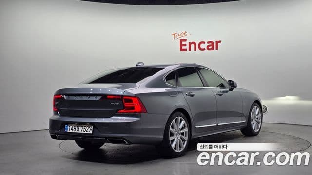 Volvo S90 2019 — ფოტო 3/20