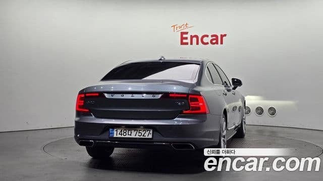Volvo S90 2019 — ფოტო 1/20