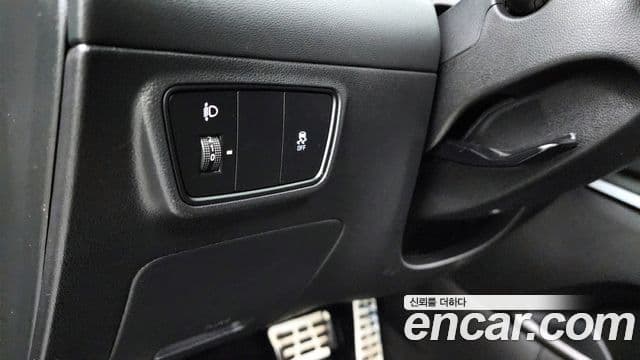 Hyundai Tucson Hybrid 2022 — Photo 16/20