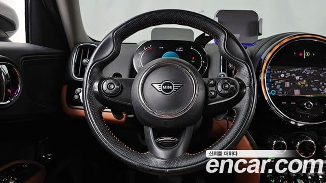 Mini Cooper SD Countryman 2020 — ფოტო 13/20