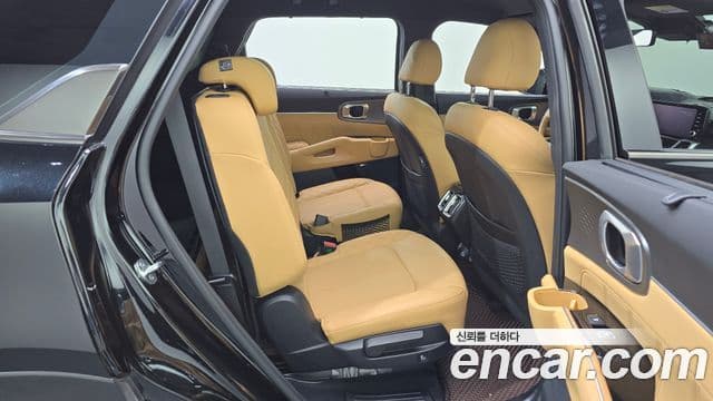 Kia Sorento 2021 — Photo 4/20