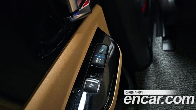 Kia Carnival 2020 — Şəkil 18/20