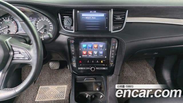 Infiniti QX50 2019 — Şəkil 15/20