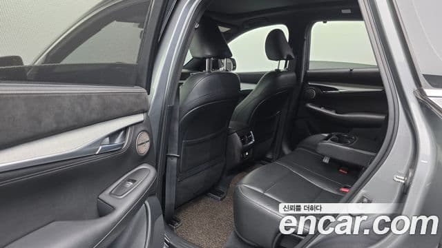 Infiniti QX50 2019 — Şəkil 17/20