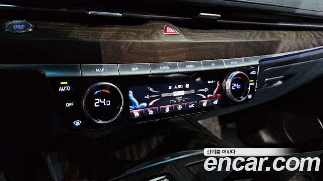 Genesis G80 2022 — Şəkil 10/20