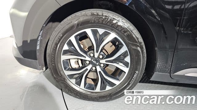 Kia Carnival 2022 — Фото 5/20