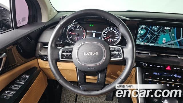 Kia Carnival 2022 — Фото 13/20