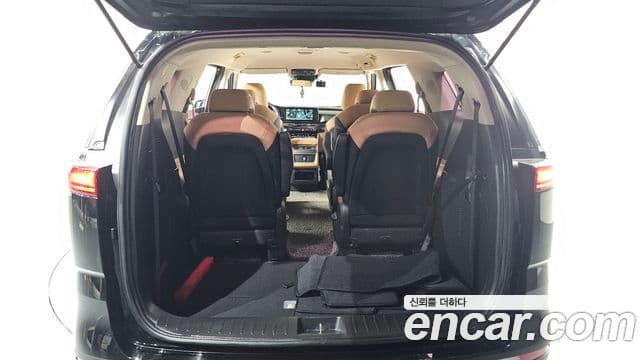 Kia Carnival 2022 — Фото 20/20