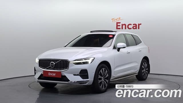 Volvo XC60 2022 — Şəkil 10/20