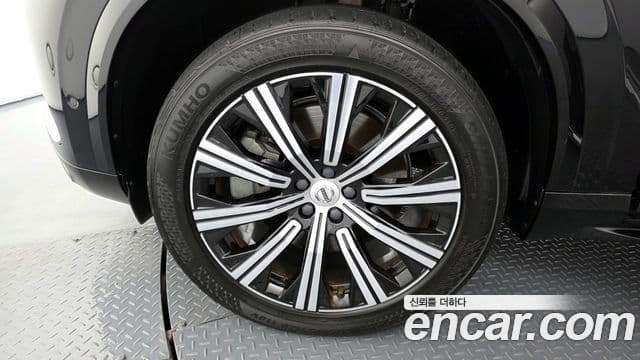 Volvo XC90 2021 — ფოტო 5/20