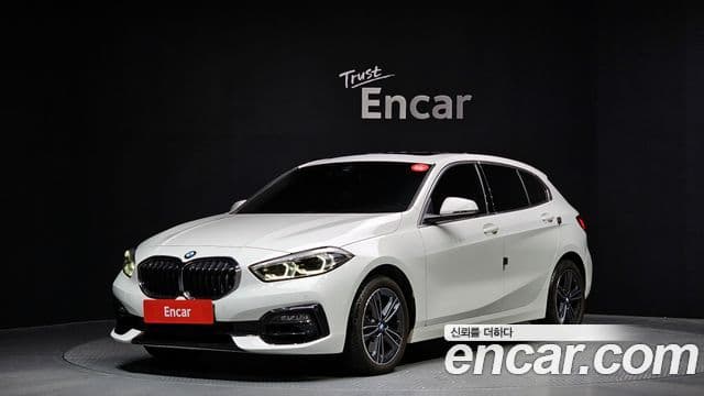 BMW 1 Series 2023 — Şəkil 1/20