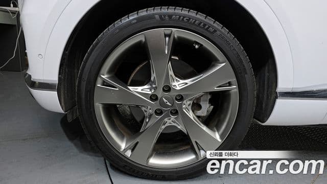 Genesis GV80 2020 — ფოტო 5/20