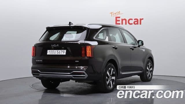 Kia Sorento 2023 — Şəkil 2/20