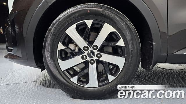 Kia Sorento 2023 — Şəkil 5/20