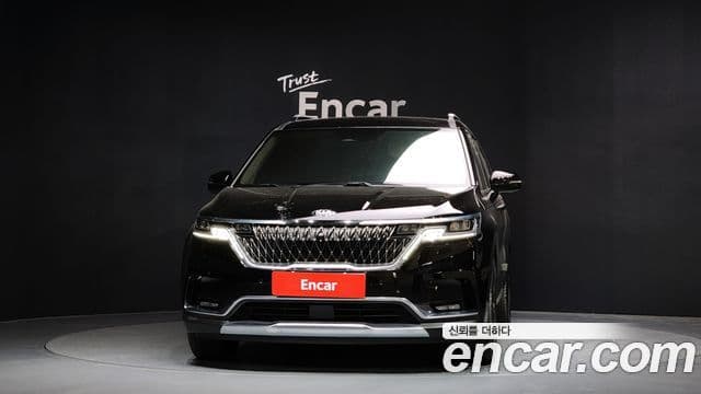 Kia Carnival 2020 — Фото 3/20