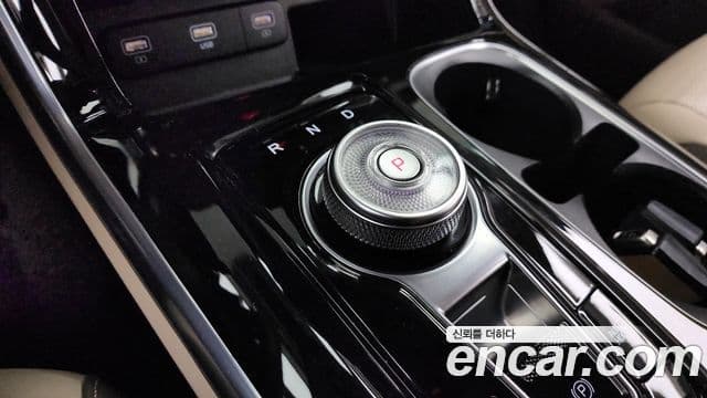 Kia Carnival 2020 — Фото 9/20