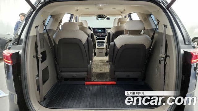 Kia Carnival 2020 — Фото 20/20