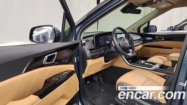 Kia Carnival 2022 — Фото 10/20