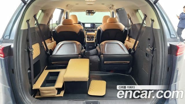 Kia Carnival 2022 — Фото 20/20