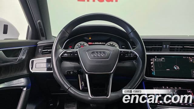 Audi A6 2021 — фото 15 из 20