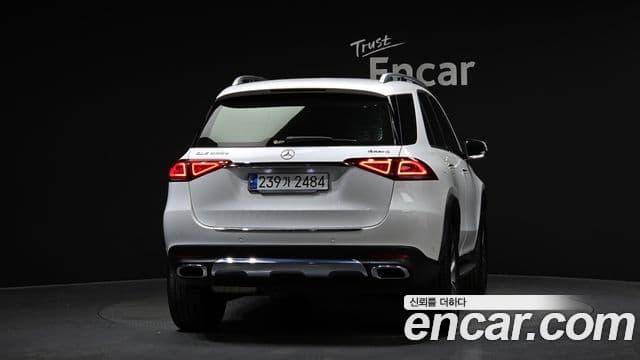 Mercedes-Benz GLE-Class 2023 — ფოტო 4/20