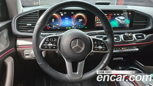 Mercedes-Benz GLE-Class 2023 — ფოტო 13/20