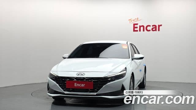 Hyundai The New Avante Hybrid 2021 — ფოტო 4/20