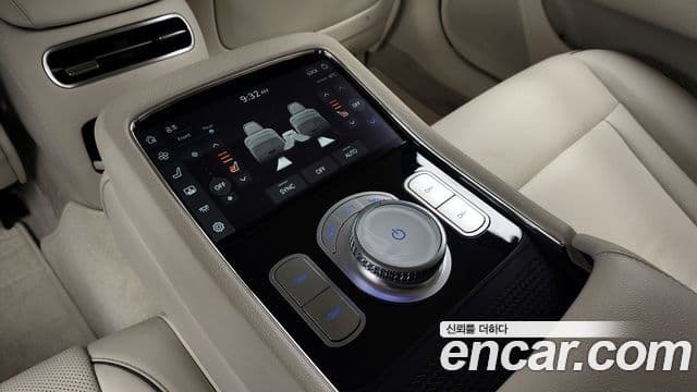 Genesis G90 2022 — Şəkil 12/20