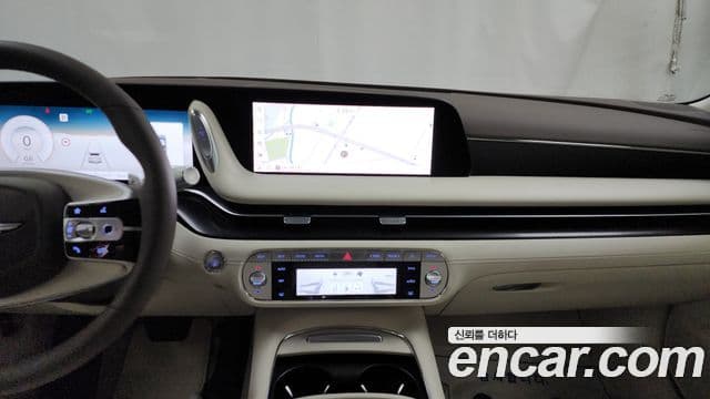 Genesis G90 2022 — Şəkil 13/20