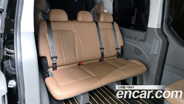 Hyundai Staria 2024 — Şəkil 13/20