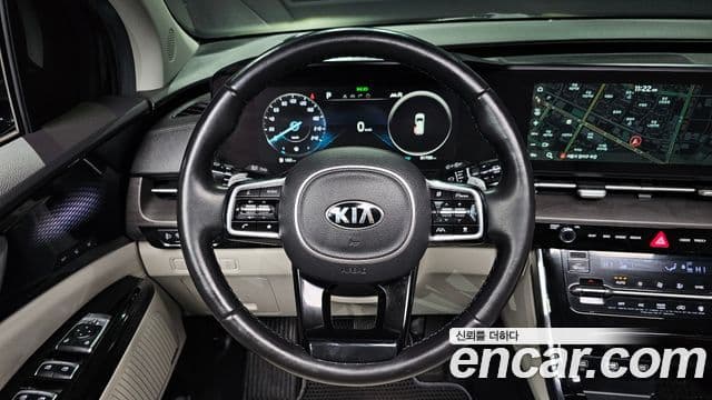 Kia Carnival 2020 — ფოტო 12/20
