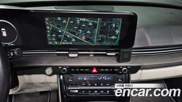Kia Carnival 2020 — ფოტო 14/20