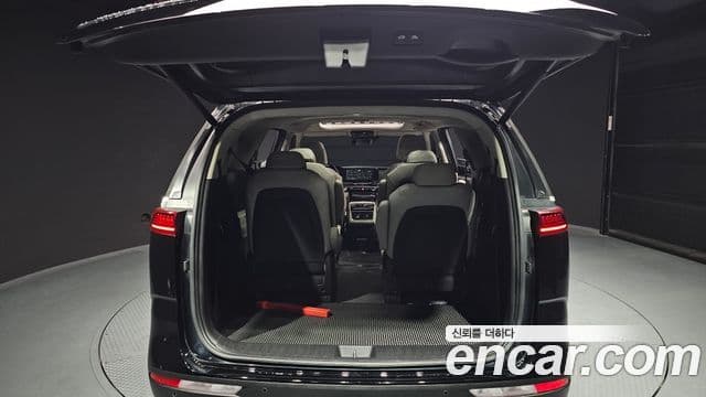 Kia Carnival 2020 — ფოტო 20/20