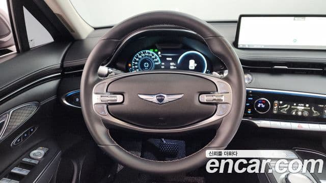 Genesis GV70 2022 — Şəkil 18/20