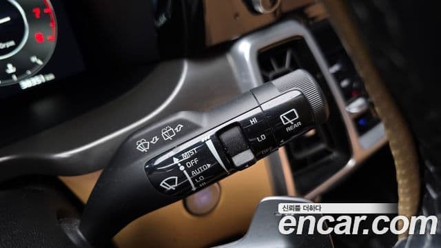 Kia Sorento 2021 — ფოტო 16/20
