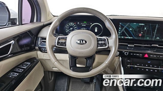 Kia Carnival 2021 — Şəkil 13/20