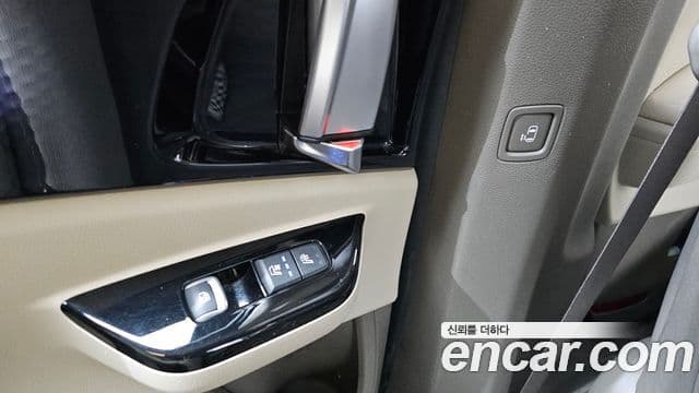 Kia Carnival 2021 — Şəkil 18/20