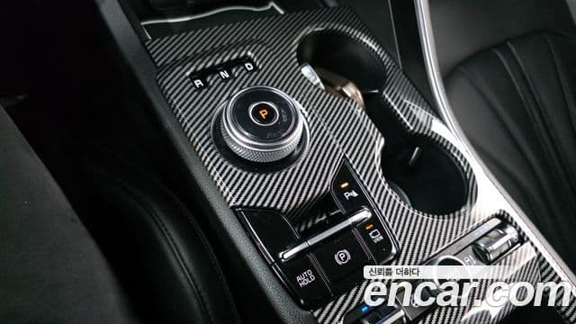 Kia K5 2021 — ფოტო 9/20